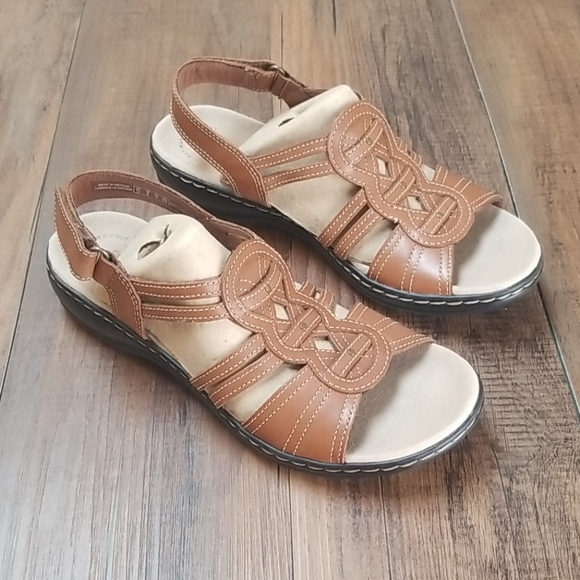 clarks collection women's leisa janna flat sandals